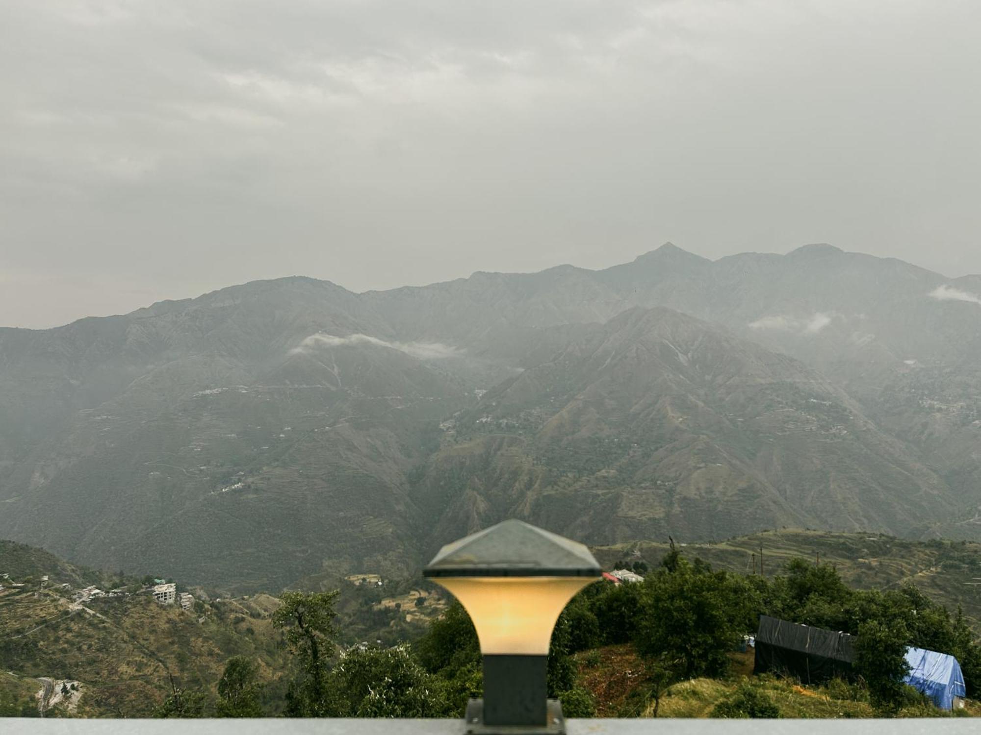 Queens Hill By Edge Mussoorie Zewnętrze zdjęcie